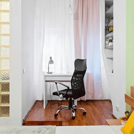 Stepup Apartment, Downtown Bucharest, Center, Urban View *